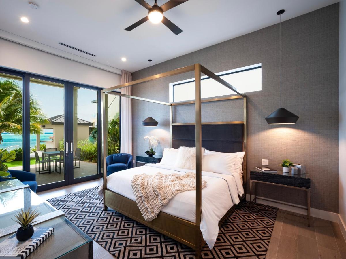Black Urchin Boutique Resort Bodden Town Esterno foto